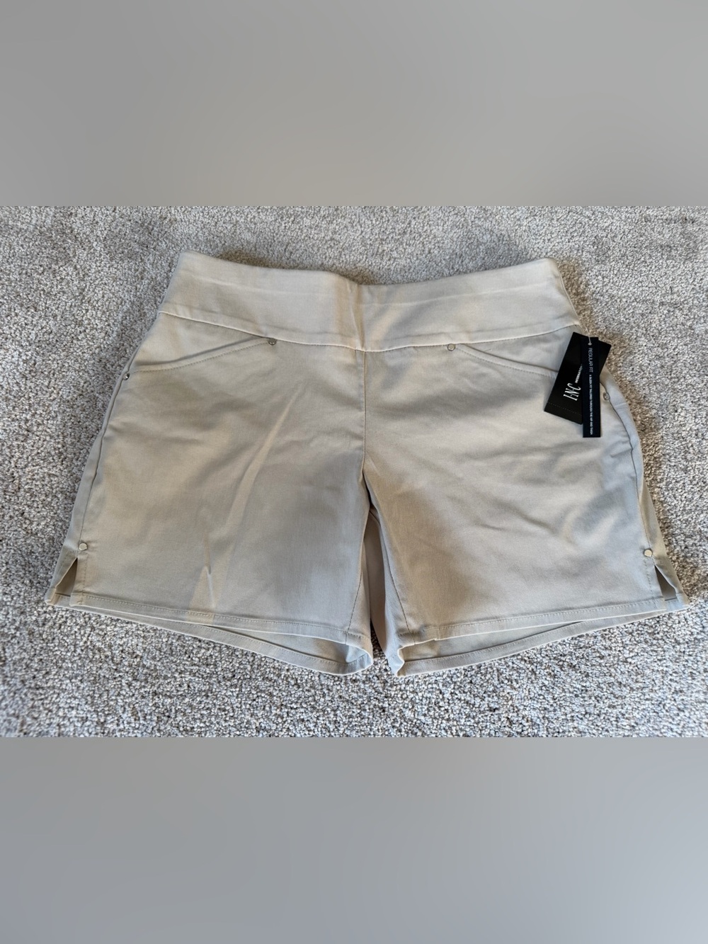INC Women’s Beige Solid Chino Shorts Mid Rise Size 6 Regular Fit NWT